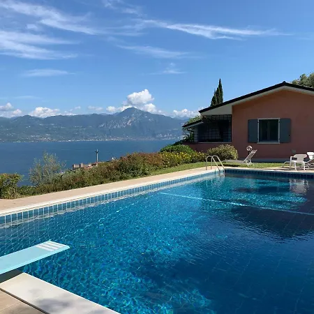بيت للعطل - Haus B Terrasse, Seeblick, Pool